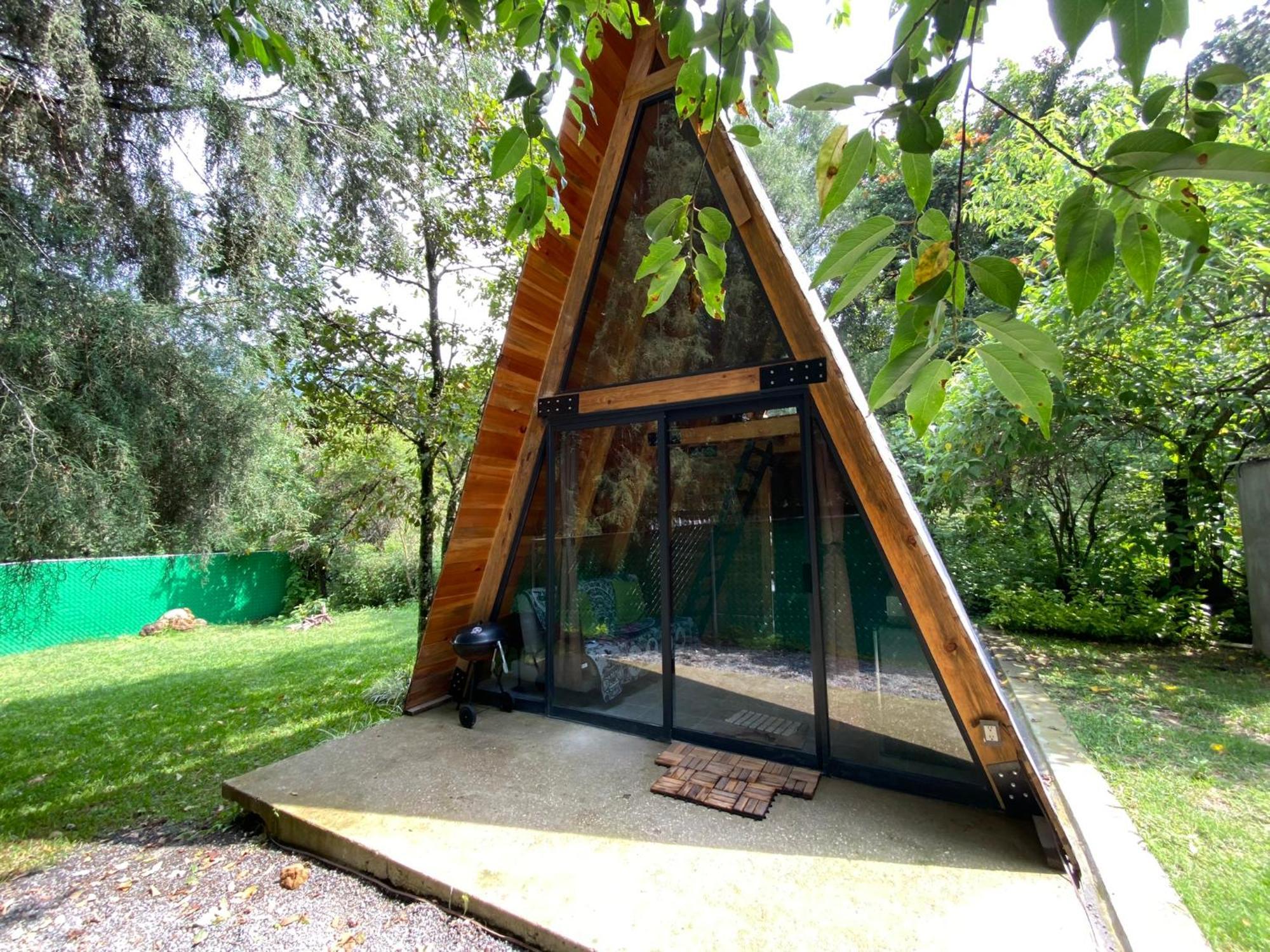 Cabanas Alpina, Romantica Y Acogedora A 10 Minutos Del Centro Tepoztlan Exterior photo